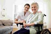 EasyLife Alltagsbegleitung - 66a7f1df263b63422264a2d2_happy care -min (2).jpg