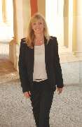 Eberl Immobilien, Anneliese Eberl - Frau Eberl