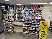 Eckert - Eckert Berlin, Im U-Bahnhof Neukölln