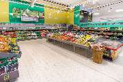 EDEKA Center Bock-Lühmann in Wittingen - OBST- UND GEMÜSEABTEILUNG
An sechs Tagen in der Woche erhalten wir eine frische Lieferung an Obst und Gemüse. In 4 Convenience Truhen, die als schöne Inseln angeordnet sind, warten auf dich knackige Salate und vers