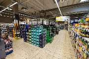 EDEKA Center Stenschke in Köthen - Getränke
Bei uns findest du eine große Auswahl an Bieren, Weinen und auch Spirituosen – verschiedene Sorten und auch regionale Produkte. Natürlich führen wir auch eine Menge alkoholfreier Getränke wie Säfte, Softdrinks