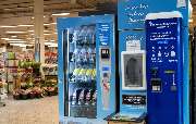 Edeka Center Wolmirstedt - Sonstiges
Trotz unserer Fülle an Angeboten innerhalb unseres E-Centers sollten Sie nicht unseren Eingangsbereich außer Acht lassen, da auch hier spannende Services und Besonderheiten für Sie bereitstehen. So können Sie an unsere