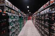 Edeka Hennings in Horst - Getränke
Hopfige Perlen Horster Braukunst: Neben den Vollhorst-Sorten Weizen, Kellerbier und Pale Ale gibt es jetzt das Vollmeier Molkebier, gebraut mit Horster-Molke. Weinliebhaber freuen sich über erlesene Tropfen aus Deutschla