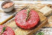 Edeka Kreisel in Lauenau - Frischetheke
Ob Käse, Wurst, Fleisch oder Salate – die Frischetheke bietet Ihnen die große Auswahl. Leberwurst, Rotwurst, Schinken, Aufschnitt? Unsere Frischeexperten schneiden Ihnen unsere Wurstspezialitäten frisch und ganz nac