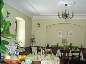 Eibhof Jaeger - GALLERY