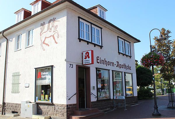 Einhorn-Apotheke - Aussenansicht der Einhorn-Apoth …