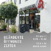 Elefanten-Apotheke - Aussenansicht der Elefanten-Apotheke