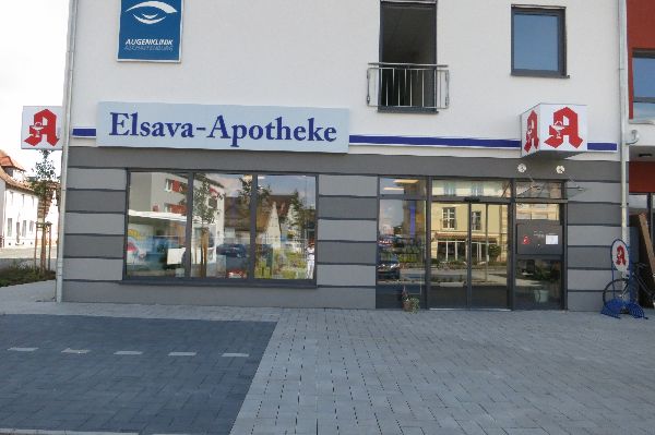Elsava-Apotheke - Aussenansicht der Elsava-Apothek …