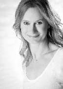 Elvira Carbonell-Moumoulidis - GALLERY
