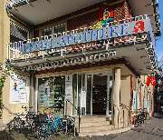 Engel-Apotheke - Aussenansicht der Engel-Apotheke