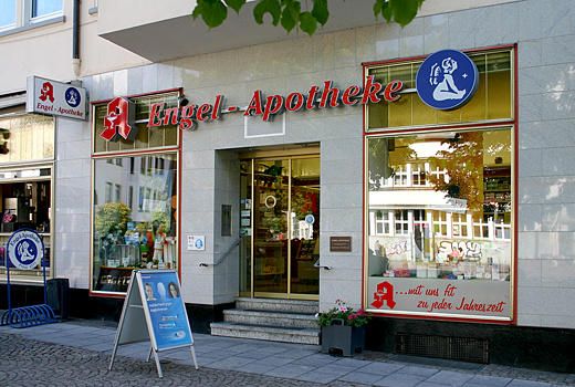 Engel-Apotheke - Aussenansicht der Engel-Apotheke