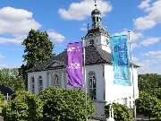 Evangelische Kirche Bad Marienberg - Evangelische Kirchengemeinde Bad Marienberg - Die im spätklassizistischen Baustil errichtete Kirche wurde in der Zeit von 1819 bis 1822 erbaut, nachdem im Jahr 1813 die vorherige Kirche durch einen Blitzschlag abgebran