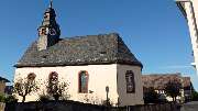 Evangelische Kirche Burg-Gräfenrode (Karben) -  Evangelische Gesamtkirchengemeinde Karben - Unseren 14-tägigen Gottesdienst feiern wir in unserer schönen Kirche, die aus dem 18. Jahrhundert stammt.  Sie zählt zu den so genannten Reinhardskirchen und wurde