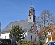 Evangelische Kirche Nieder-Modau - Evangelische Kirchengemeinde Modau - Die Evangelische Kirche Nieder-Modau in Ober-Ramstadt ist eine barocke Dorfkirche mit Gebäudeteilen aus dem 12. Jahrhundert und einer barocken einmanualigen Orgel von 1631/1789.