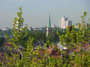 Evangelische Marienkirche Seckbach - Evangelische Mariengemeinde Frankfurt/Main-Seckbach - Die Marienkirche liegt im alten Ortskern von Frankfurt-Seckbach. Die Kirche wurde 1710 im Stil des mainfränkischen Bauernbarock erbaut. Nach fast vollständiger Zers