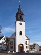 Evangelische Martinskirche Pfungstadt - Evangelische Kirchengemeinde Pfungstadt - Die evangelische Martinskirche Pfungstadt wurde in der Zeit von 1746 bis 1748 nach einem Plan des Pfarrers Johann Conrad Lichtenberg über den Fundamenten mehrerer Vorgängerk