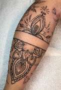 Farbe für die Seele - Tattoo & Piercing Atelier - Hannover - Dotwork Ornamente .jpeg