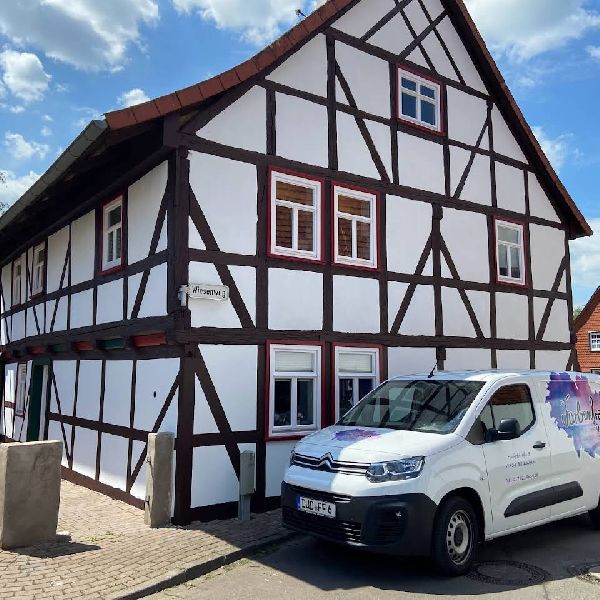 Farbenfroh Malermeisterin Tamina Beckerat - 4