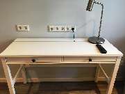 Ferienwohnung und Hostel Jambor - OG Schreibtisch