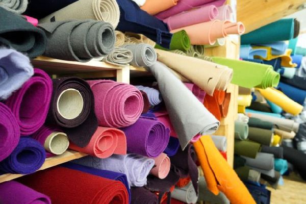 Filzsattel - Isabel Steiner - GALLERY