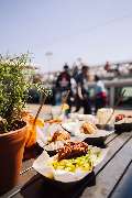 Fishbar | Originale Hamburger Fischbrötchen an den Landungsbrücken - GALLERY