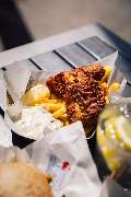 Fishbar | Originale Hamburger Fischbrötchen an den Landungsbrücken - GALLERY