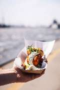 Fishbar | Originale Hamburger Fischbrötchen an den Landungsbrücken - GALLERY
