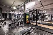 Fitness First Berlin - Gendarmenmarkt - Fitness First Berlin Gendarmenmarkt - Squat Racks
