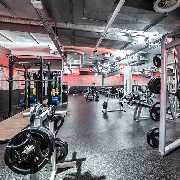 Fitness First Hamburg - St. Georg - Fitness First Hamburg St. Georg - Freihanteltraining