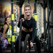 FITNESS HALLE 46 - Fitness_HALLE46_Training_002.png