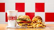 Five Guys Burgers and Fries Kassel, Königsplatz - Five Guys Burger, Fries and Shake