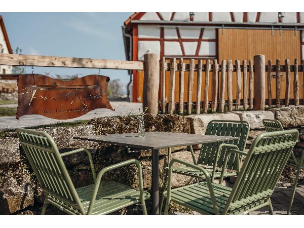 Frau Kunni Café und Ferienwohnung - GALLERY