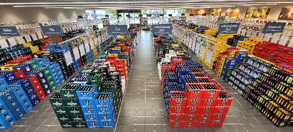 FRISTO Getränkemarkt - Innenansicht unseres Geträn …