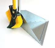 Fritze B&B GmbH - Fritze® Krallenbesen Steh-Kehrgarnitur