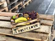 Fruit.Love GmbH - Fruit.Love liefert ihnen Obstkörbe für Unternehmen im flexiblen Frische-Abo in Stuttgart und Umgebung.
Lange Meetings. Zu wenig Zeit. Zu viele Aufgaben. Und zwischendurch auch noch gesund essen? Stress haben wir genug. Deshalb liefern wi
