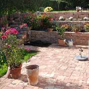 Pflasterarbeiten für den Garten von Gartengestaltung Soeder
