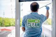 Gebäudereinigung - mybioclean GmbH - Glasreinigung 1