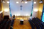 Gemeindezentrum Kornelimünster - Evangelische Kirchengemeinde Kornelimünster-Zweifall - Blick in das Kirchenschiff des Gemeindezentrums.