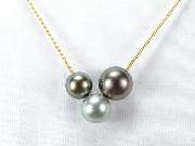 Gisela Nicolaysen Goldschmiede-Meisterin - Collier mit drei Tahitiperlen