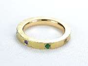 Gisela Nicolaysen Goldschmiede-Meisterin - Ringe in 750/000 Gelbgold, mit Farbsteinen