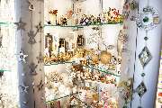Glas Studio Risch | Glas- & Porzellanmalerei in Oberhof Thüringen - Windlichter, Holzdeko, Naturdekoration und Glas-Kugeln im Glas-Studio Risch Oberhof Thüringen, Glas- & Porzellanmalerei, Ausstellung & Verkauf,  Souvenirs aus Thüringen, Original Kunsthan