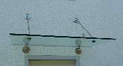 Glaserei Schaubeck GmbH | Fensterinstallation | München - Vordach aus Glas Haustür - Glas im Außenbereich - Glaserei Schaubeck GmbH München
