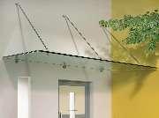 Glaserei Schaubeck GmbH | Fensterinstallation | München - Vordach aus Glas Haustür - Glas im Außenbereich - Glaserei Schaubeck GmbH München