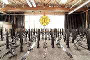 Gold's Gym Fitnessstudio Berlin - Gigantischer Cardiopark