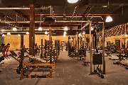 Gold's Gym Fitnessstudio Jena - Free Weights Area