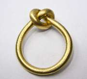 Goldschmiede Marcus Götten Köln - Ring mit Knoten