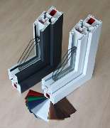 GreenPlan UG Heiko vor der Straße - GALLERY