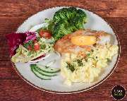 Hallenser Kartoffelhaus - rotbarsch.jpg