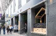 HANS IM GLÜCK - BERLIN Friedrichstraße - GALLERY