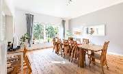Haus zur Hache - GALLERY